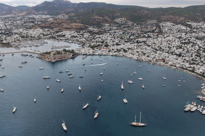 Bodrum Boat Show'da lüks yatlar görücüye çıktı