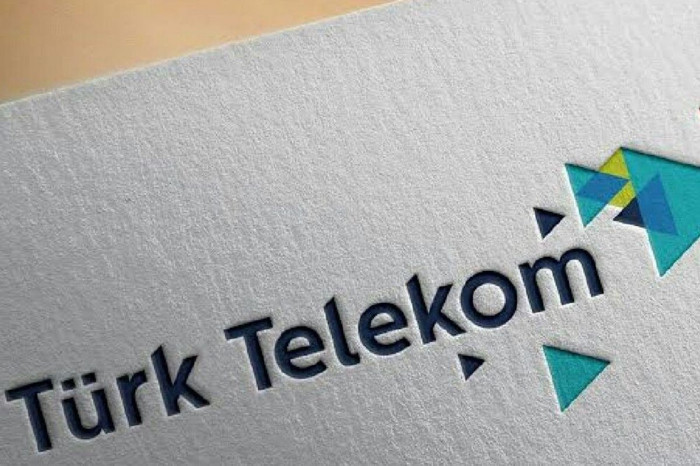 Türk Telekom'dan 1 milyar dolarlık kulüp kredisi anlaşması