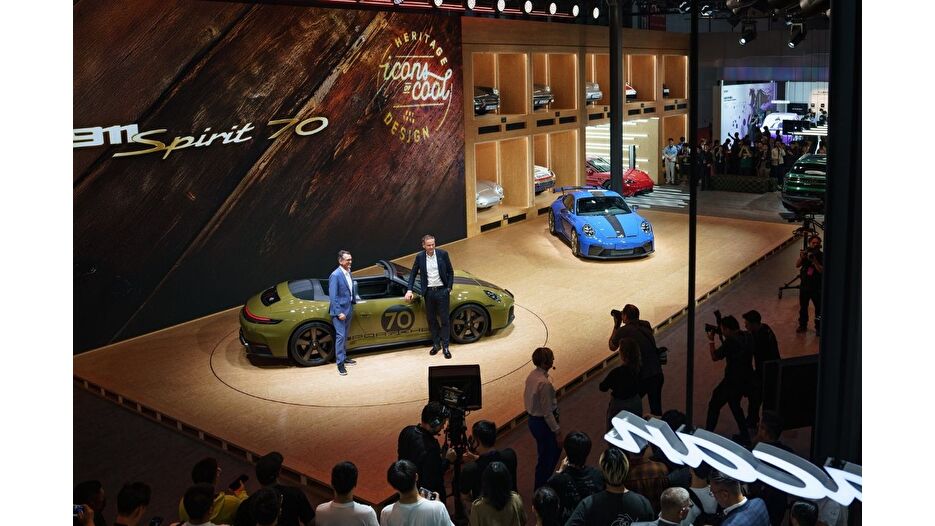 Porsche bile Çin’de kan kaybediyor