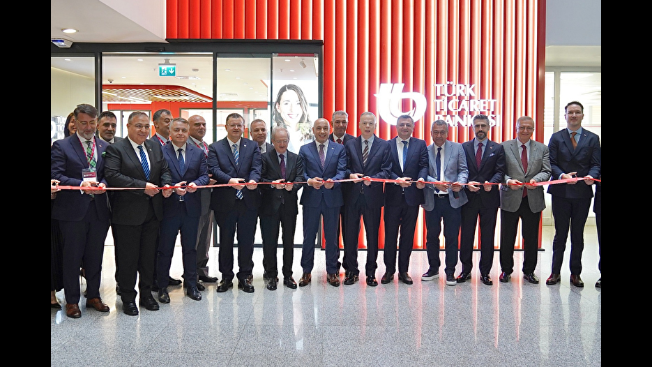 Türk Ticaret Bankası yeniden faaliyete geçti
