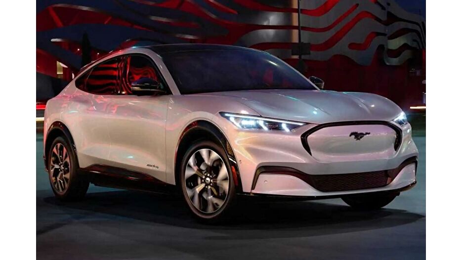 Ford bazı modellerine zam yaptı