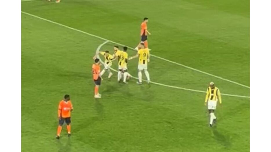 Fenerbahçeli Tadic ve Talisca arasında büyük gerilim