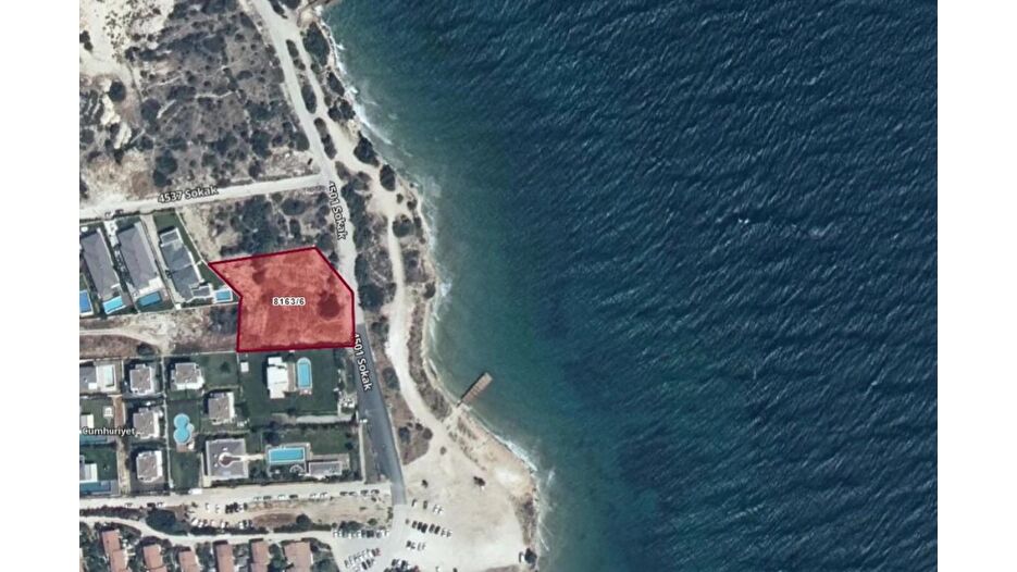 Gümüldür'de 32 bin 600 metrekarelik arazi satışta