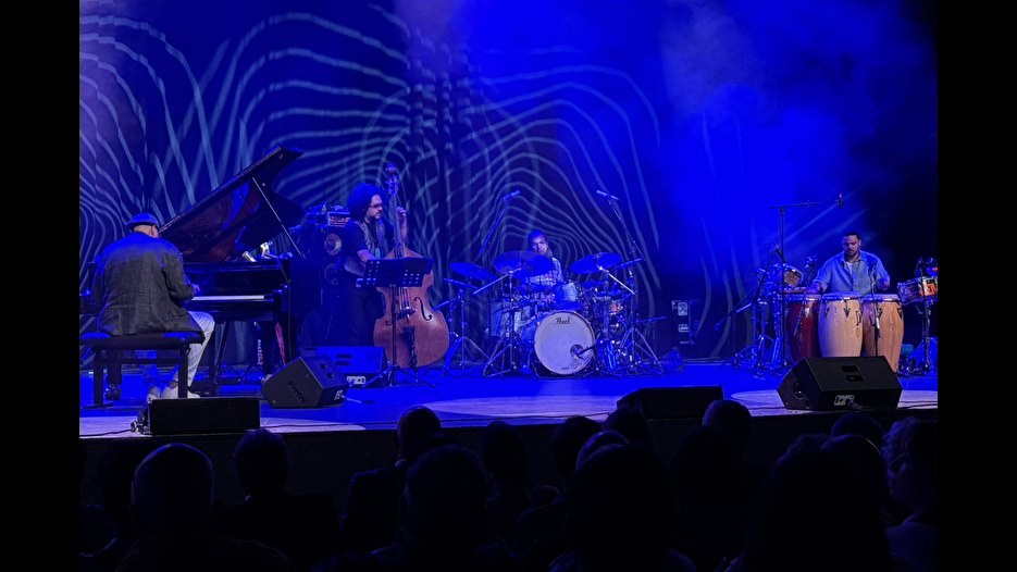 "32. İstanbul Caz Festivali" Chucho Valdes'le başladı