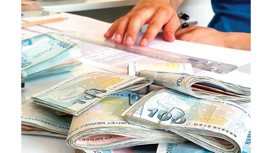 Hazine’den tarihi nakit açığı