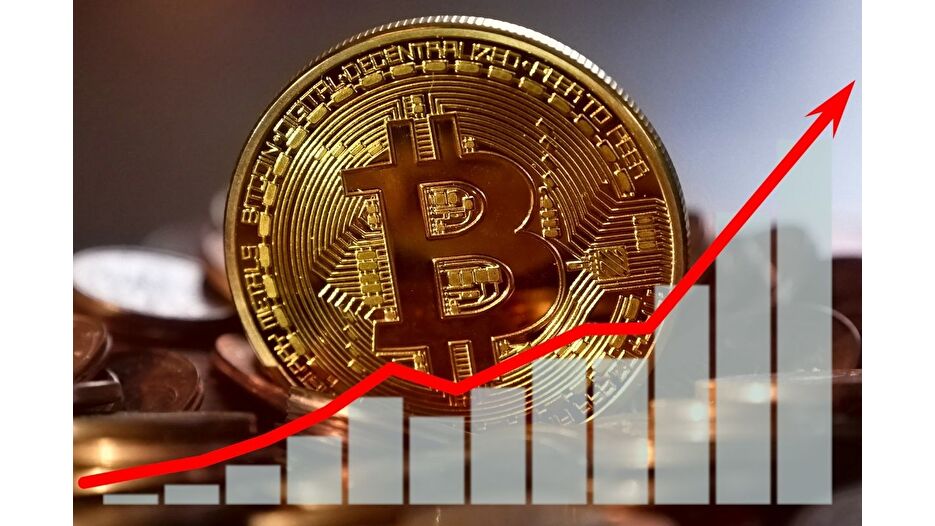 Bitcoin'den rekor üstüne rekor: 122 bin doları aştı