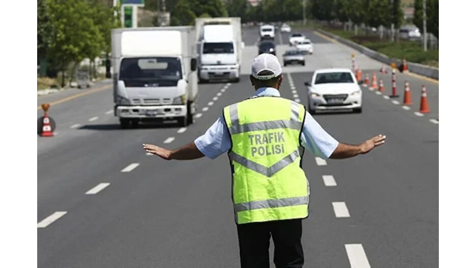 İstanbul'da trafiğe dikkat: Bazı yollar kapatılacak