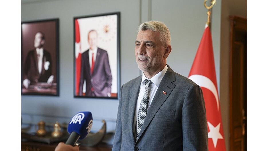 Bakan Bolat'tan Schengen vizesi açıklaması