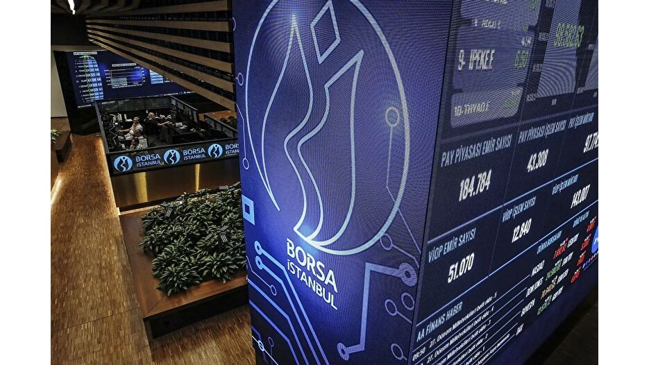 Borsa rekorla kapattı, bankacılık endeksi düştü