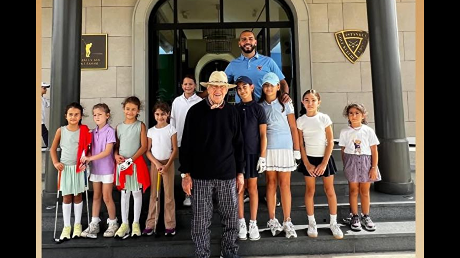 Genç golfçülere Rahmi Koç hatırası