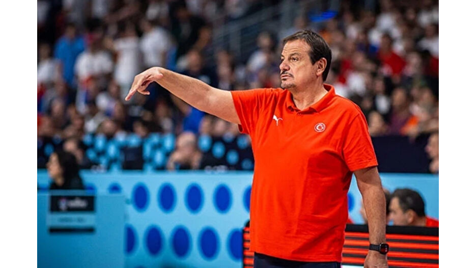 Ataman, turnuvanın "En Değerli Başantrenörü" seçildi