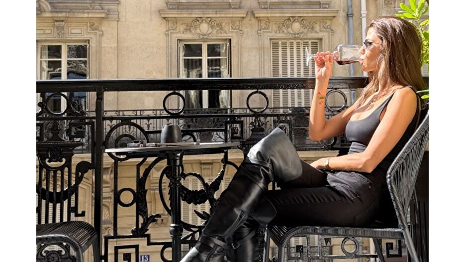 Nazlı Kayaaslan'ın zorlu günler sonrası Paris keyfi