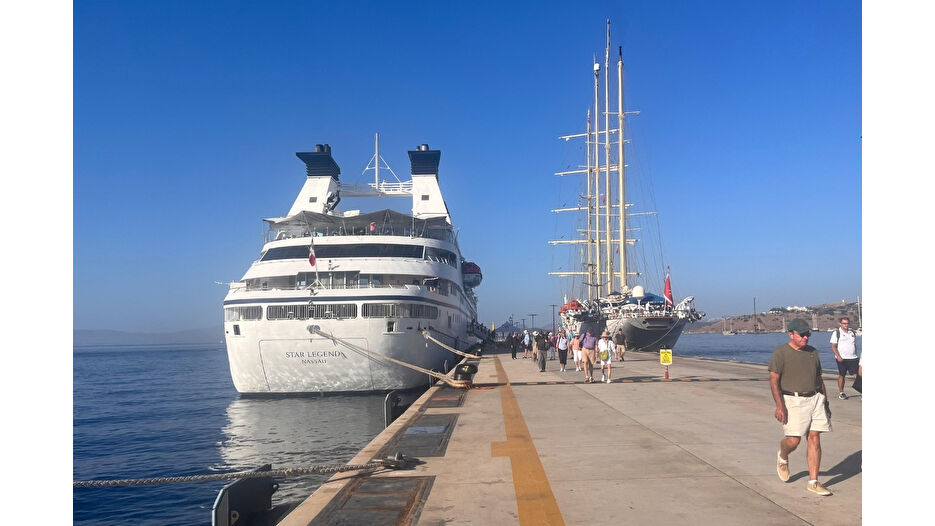 Kruvaziyer bereketi Bodrum’u canlandırdı