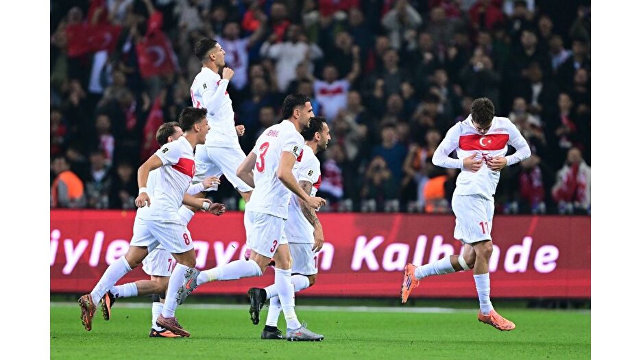 Play-off artık bir adım daha yakın