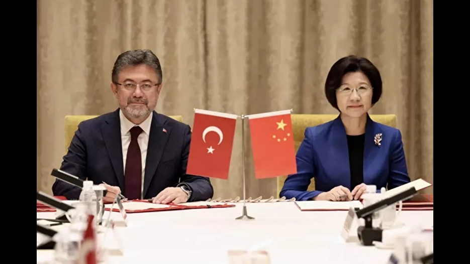 Su ürünleri ve badem ihracatı için imzalar atıldı