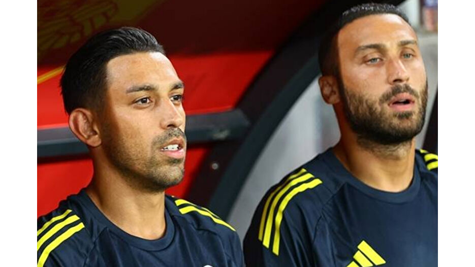 Fenerbahçe’de Kahveci ve Tosun gelişmesi