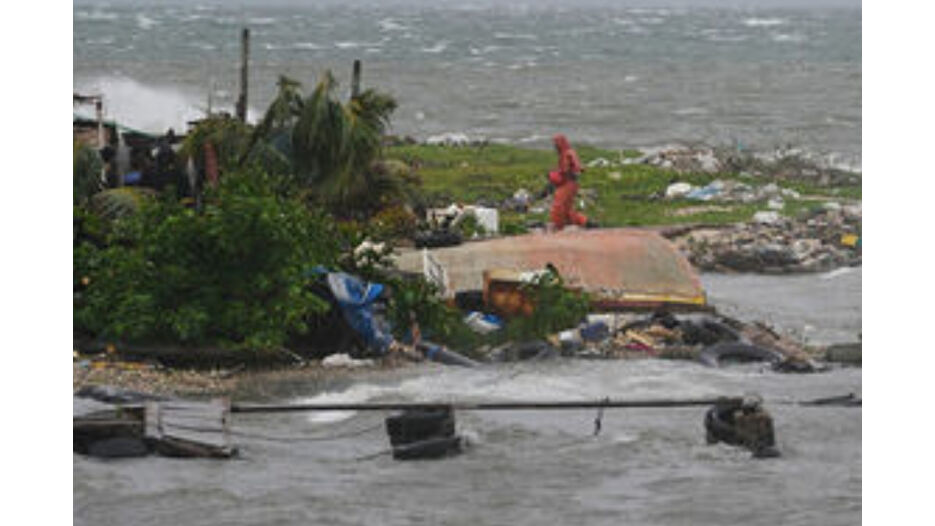 Melissa'nın yıkımı havadan görüntülendi
