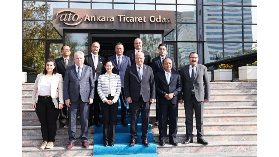 Kamboçya Ticaret Bakanı Nimul, ATO'yu ziyaret etti