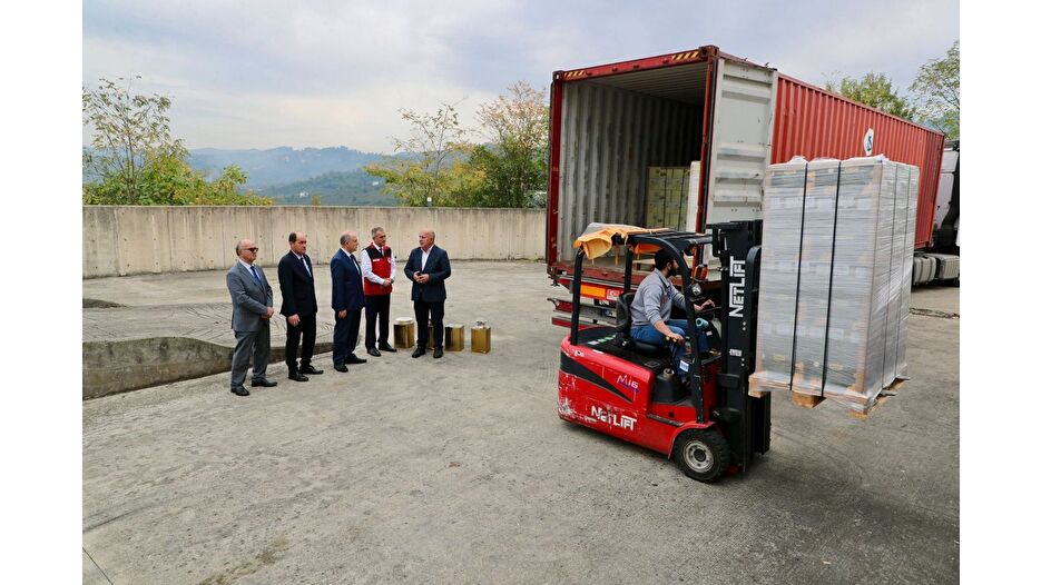 İngiltere Ordu'dan 8.8 ton bal aldı