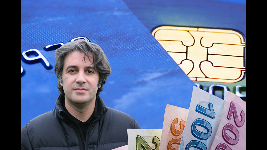 Hesabına yanlışlıkla gelen 2,3 milyon TL'yi iade etti