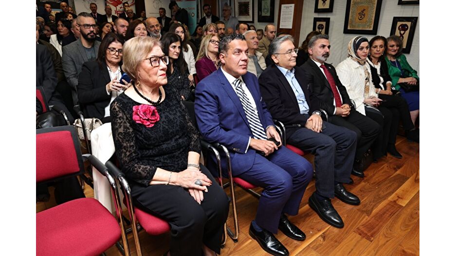 Türkler "Zirvedekiler" kitabında buluştu