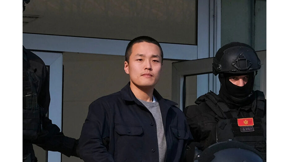 Milyar dolarlık çöküşe 15 yıl ceza