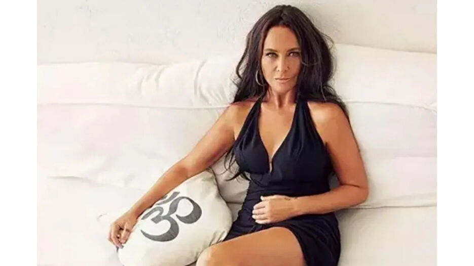 Hülya Avşar parayı aldı, davayı çekti