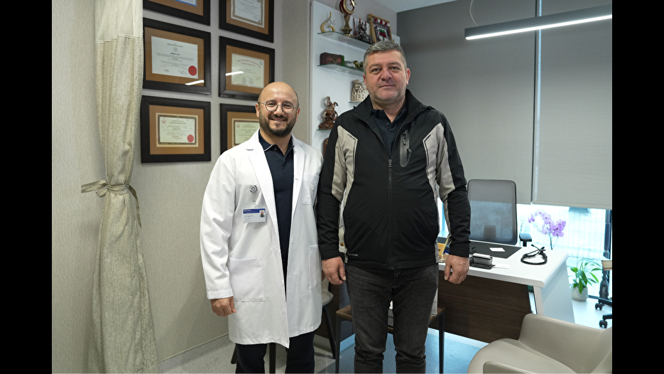 Omuz ağrısıyla ortaya çıkan kanseri özel tedaviyle yendi