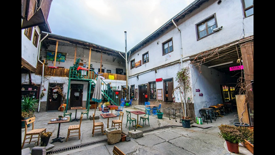 Tarihi hanı Koç Holding satın aldı