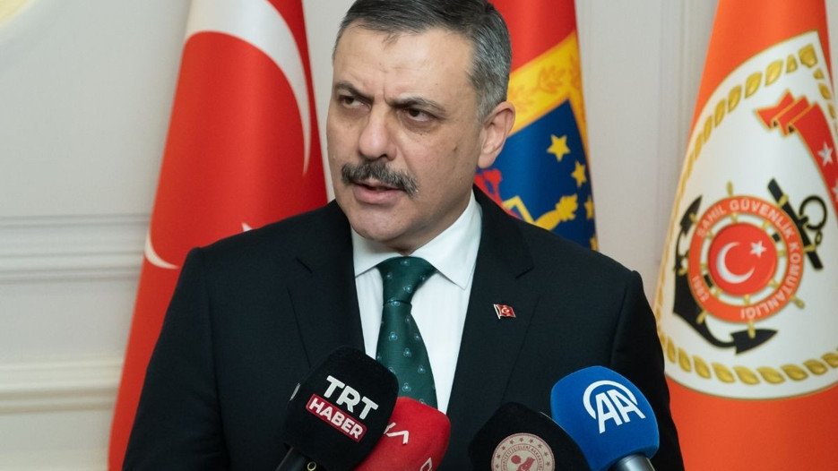 Araçtaki multimedya bilmecesine Bakan ayarı