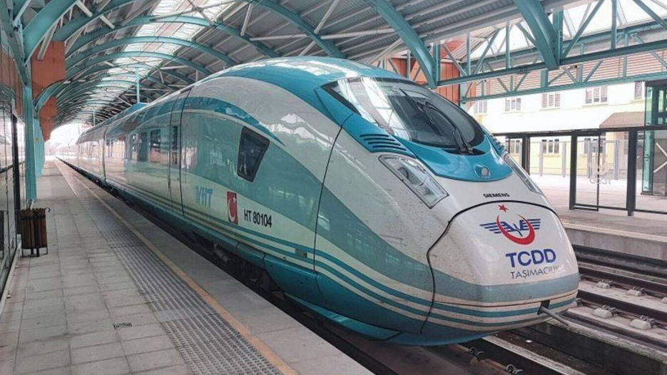 Bayramda YHT'ye ek sefer