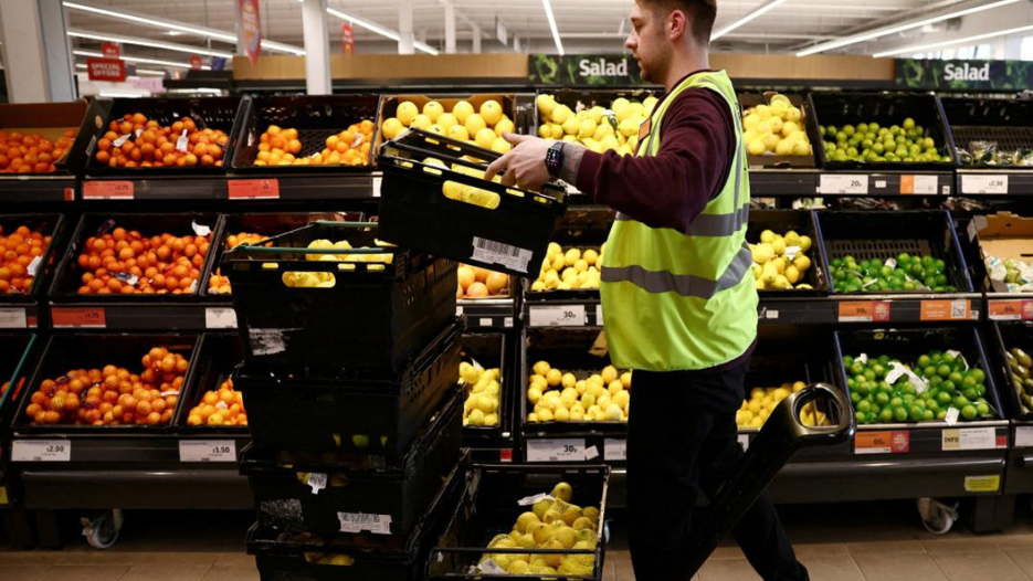 İngiltere'de yıllık TÜFE şubatta yüzde 3 arttı