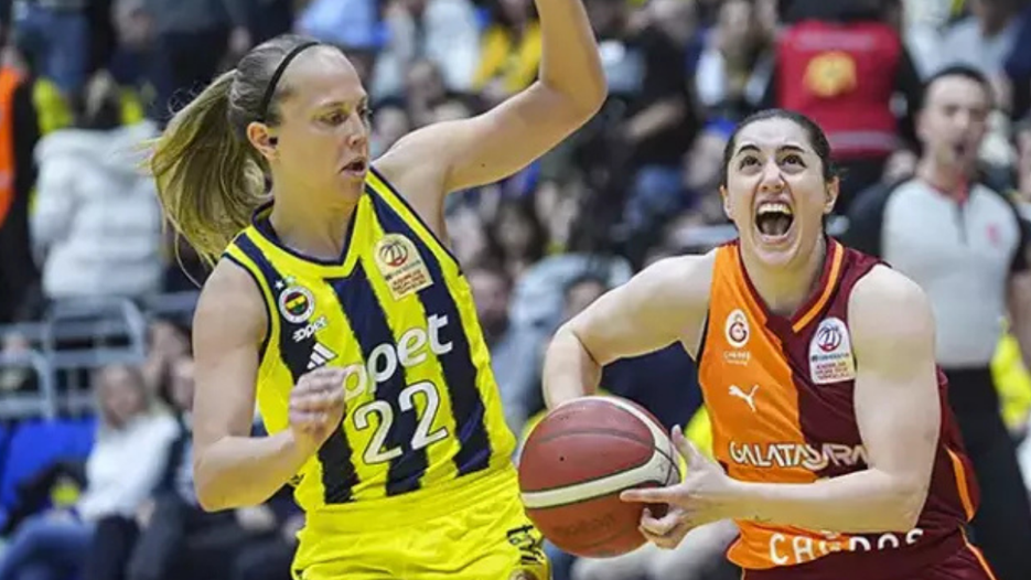 Fenerbahçe Opet, Galatasaray'ı mağlup etti