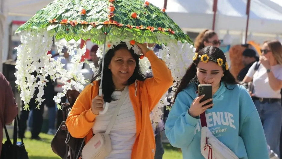 Adana Portakal Çiçeği Karnavalı başladı