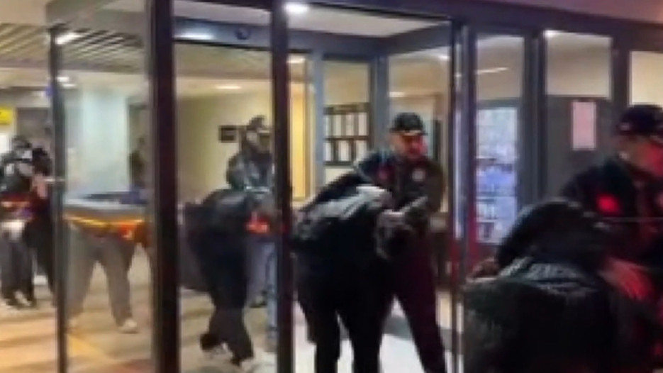 Beşiktaş'ta şirketin 14 aracını yakanlar yakalandı