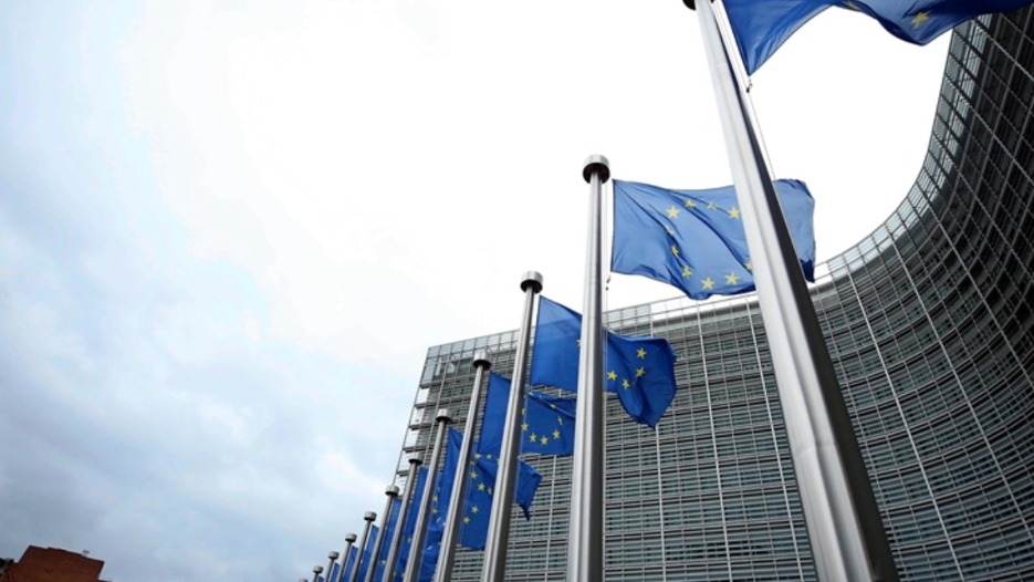 AB 180 milyon euroluk bulut ihalesini Avrupalılara verdi