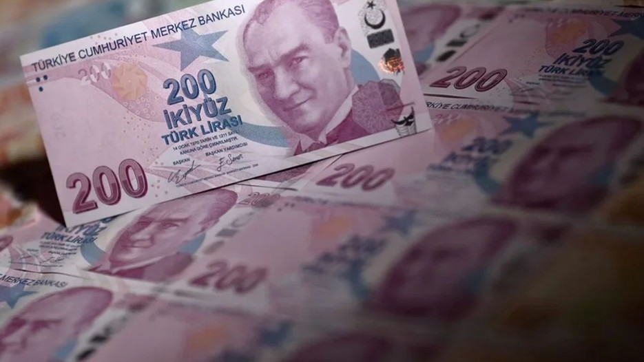 Hazine geçen ay 251 milyar açık verdi