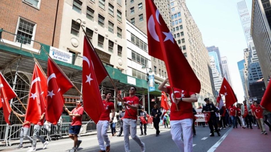 New York’ta 43. Türk Günü Yürüyüşü