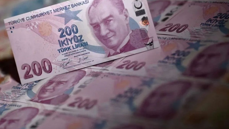 Hazine geçen ay 252 milyar açık verdi