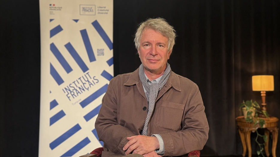 Ünlü yazar Vuillard'dan Nazım Hikmet dizeleri