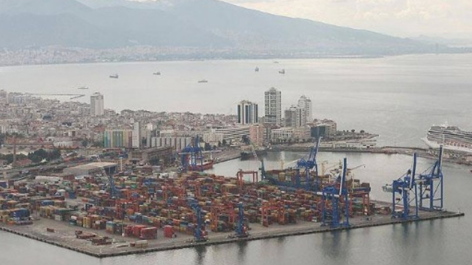 Albayrak Grubu, Alsancak Limanı'nı devraldı