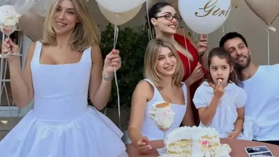 Hande Erçel doğmamış yeğeninin partisinde