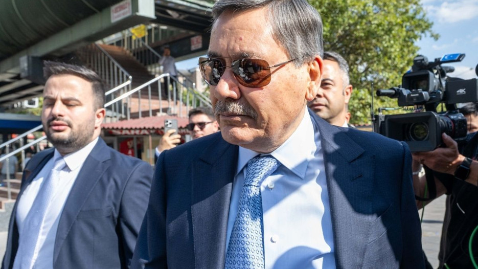 Melih Gökçek şüpheli sıfatıyla ifade verdi