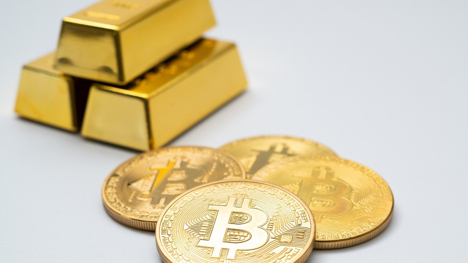 Bitcoin altını geride bırakabilir