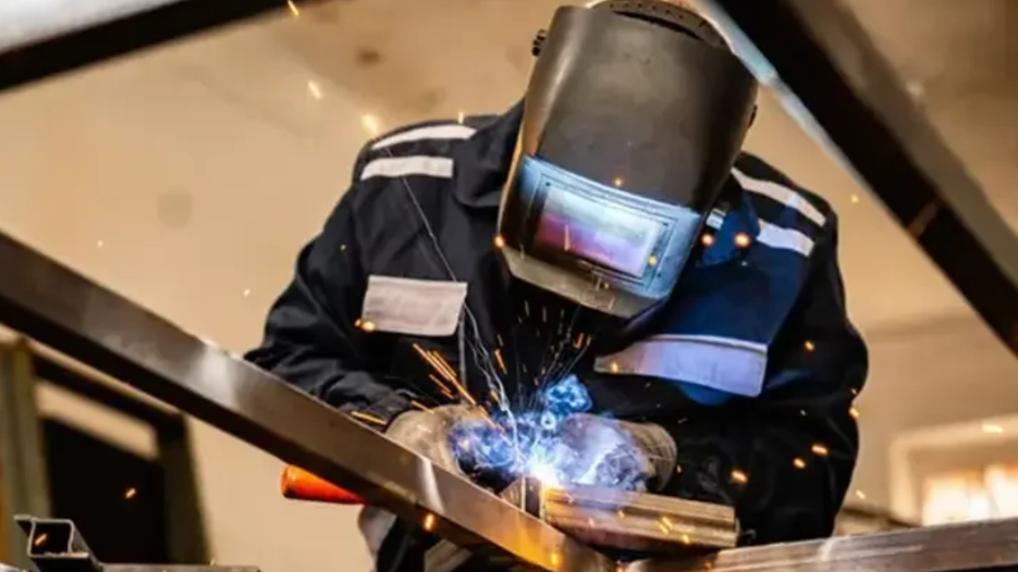 İSO Türkiye İmalat PMI eylülde 47,9'a geriledi