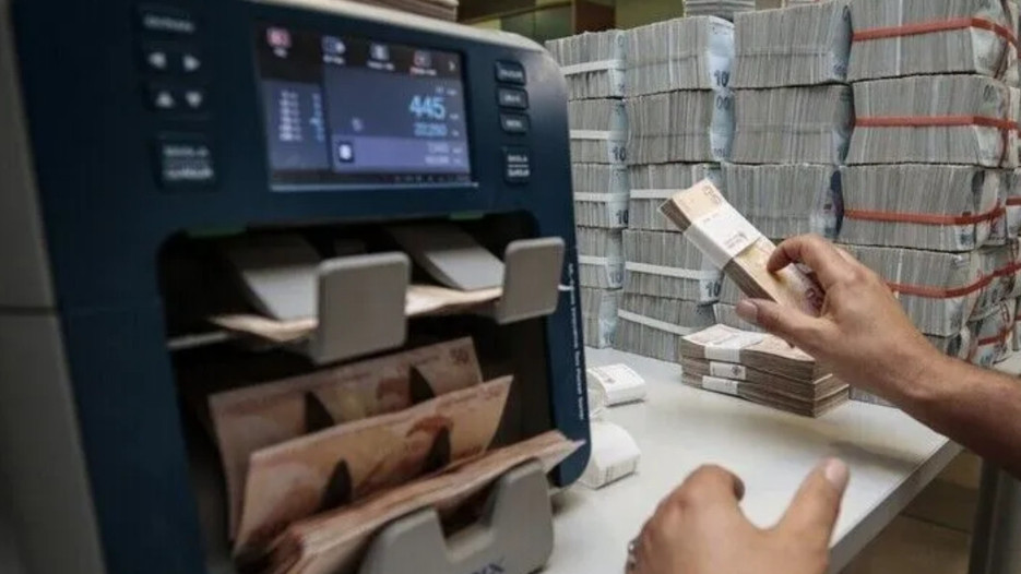 Bankacılık sektörünün mevduatı 33,8 trilyon lira oldu