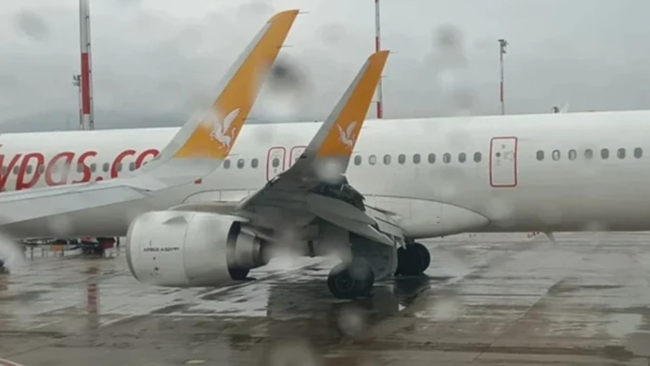 Pegasus'un uçağı kuş sürüsüne çarpıp acil indi