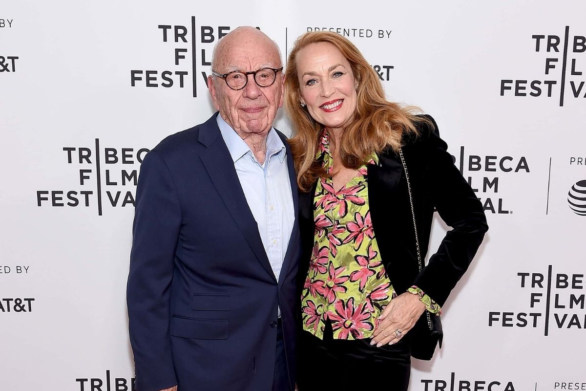 Medya kralı 92 yaşındaki Rupert Murdoch, 67 yaşındaki kız arkadaşıyla nişanlandı