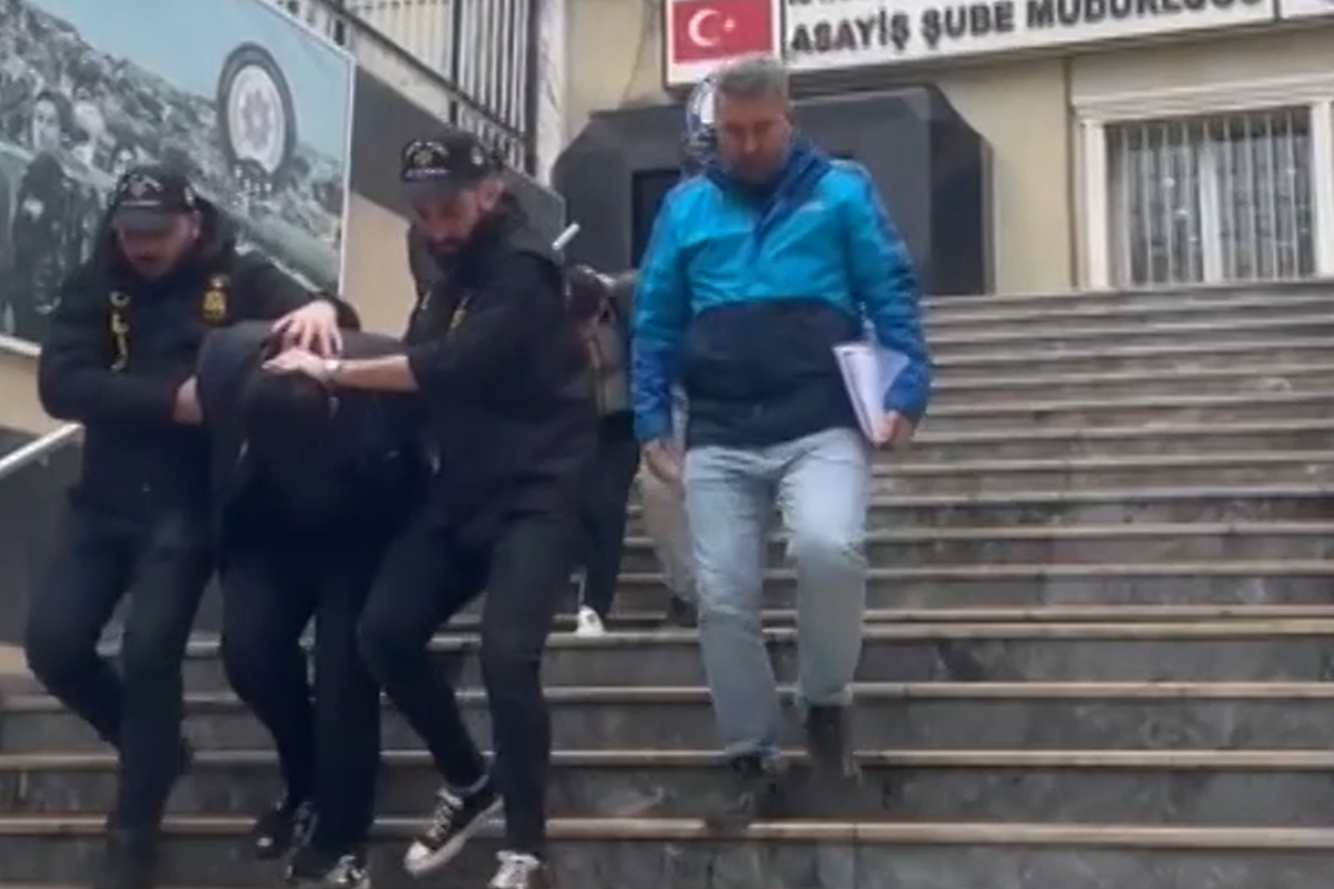 Tuzla'da 2 milyon TL taşıyan döviz bürosu çalışanını gasbetmeye çalışan 2 kişi tutuklandı