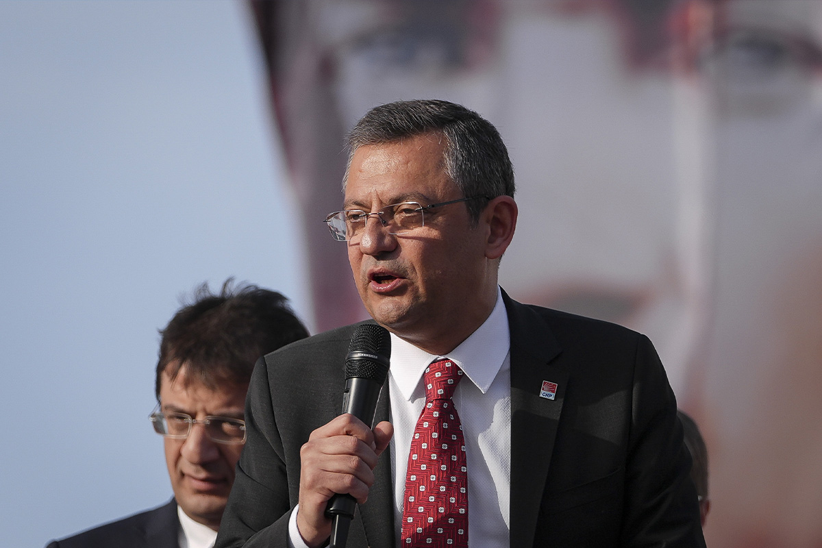 CHP Genel Başkanı Özel: "Bir genel seçimde partimi iktidar yapmazsam, bir gün durmaz ayrılırım"
